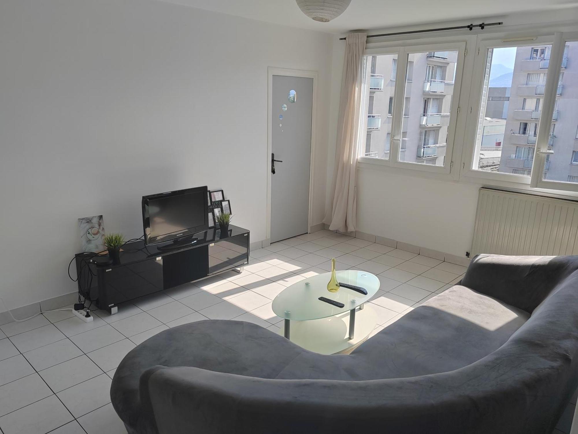 Une Chambre Dans Appartement Partage, Grenoble A 8 Min Du Centre-Ville 외부 사진