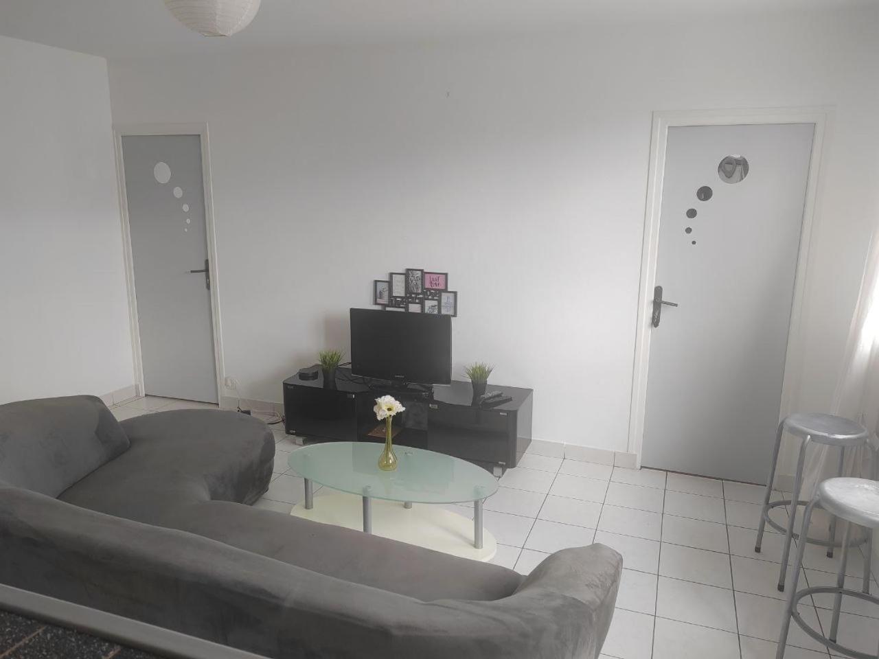 Une Chambre Dans Appartement Partage, Grenoble A 8 Min Du Centre-Ville 외부 사진