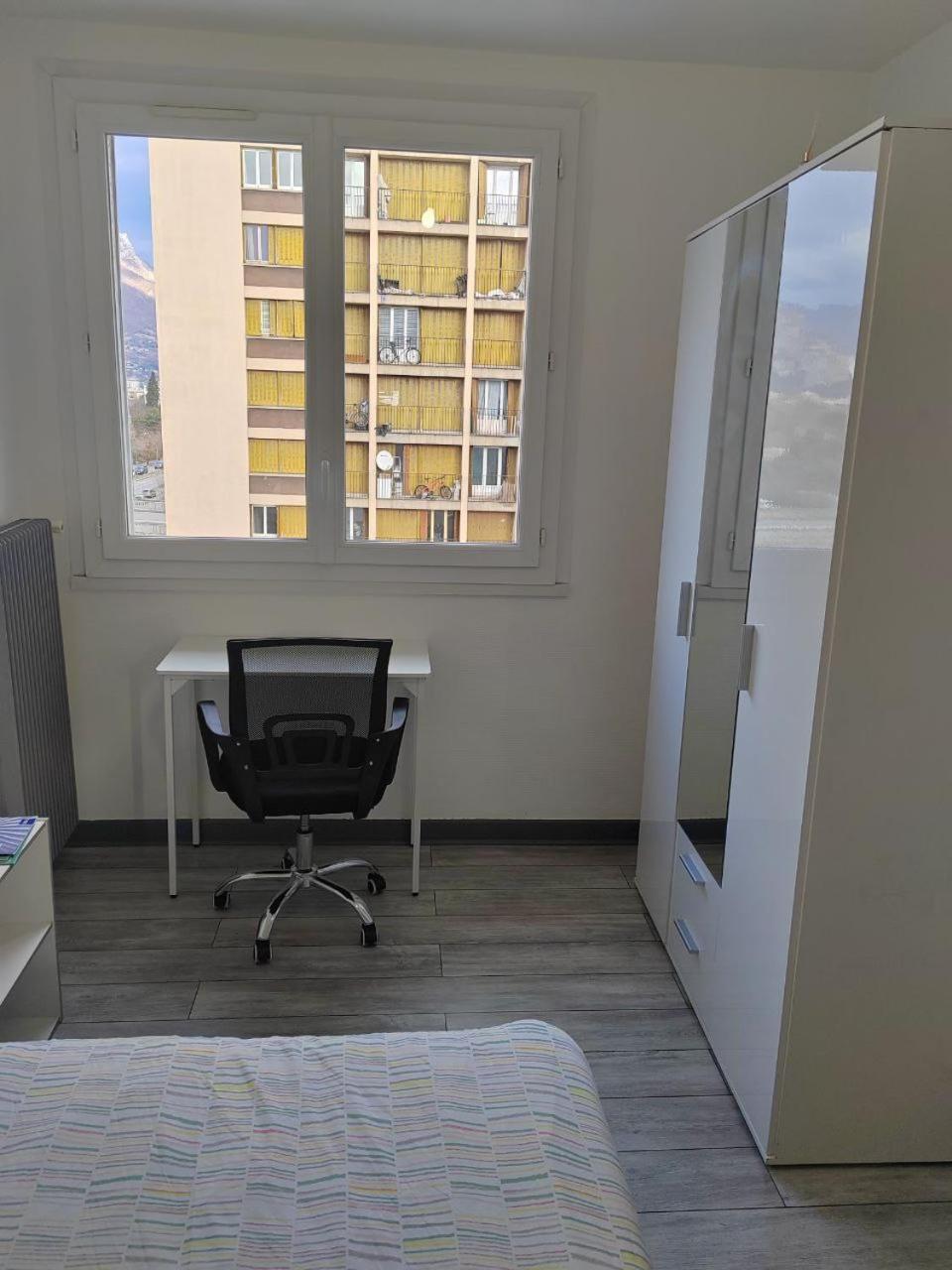 Une Chambre Dans Appartement Partage, Grenoble A 8 Min Du Centre-Ville 외부 사진